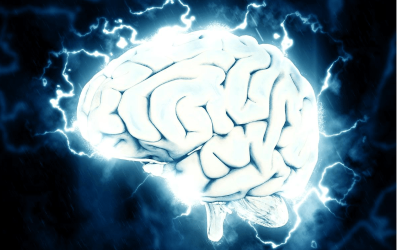 Brain with lightning crackles around it